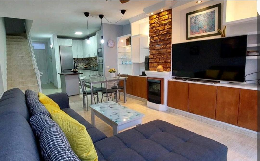 דירות קנדלריה Balcon Atlantida מראה חיצוני תמונה